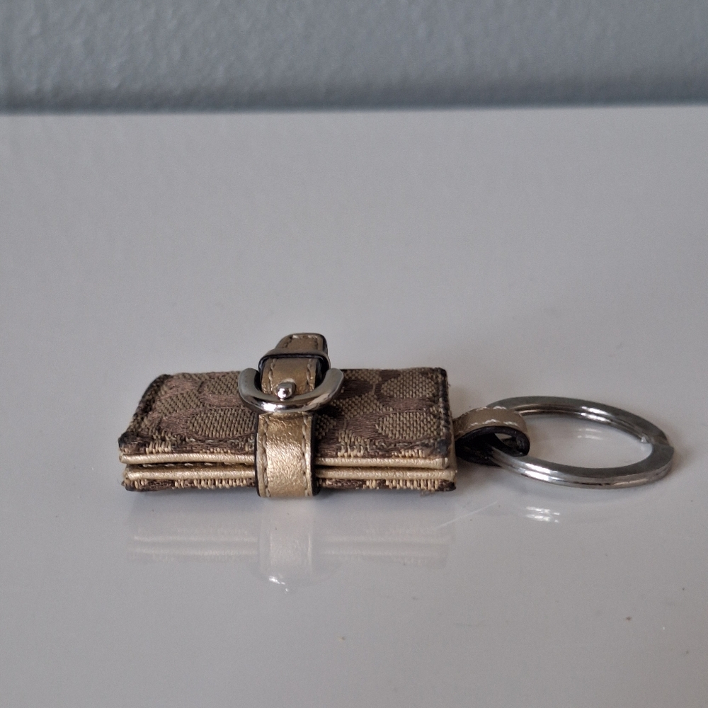 Vintage Coach Picture Frame Signature Brown Snap Buckle Y2K Keychain Dual Photo - Picture 10 of 10